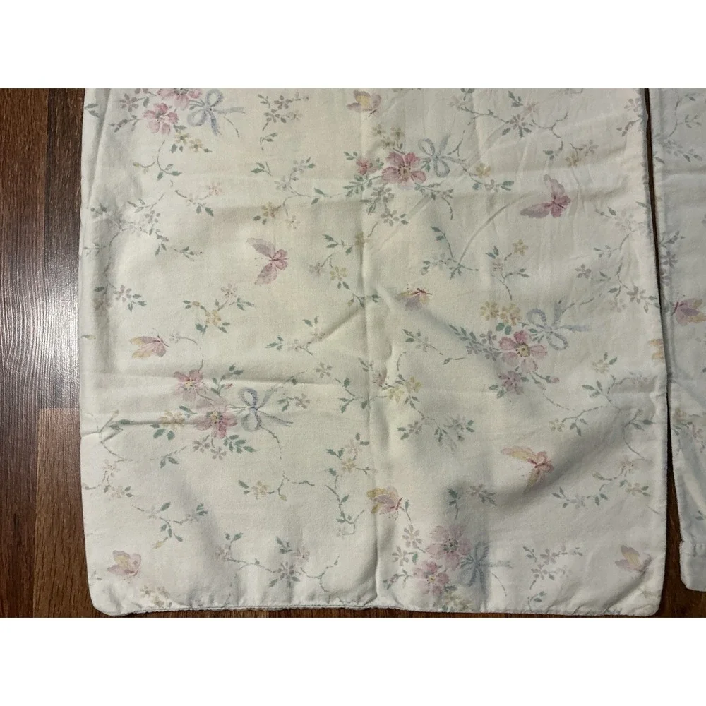 2pc Vtg JC Penney Shabby Chic Style Butterfly Floral STANDARD Pillowcases USA